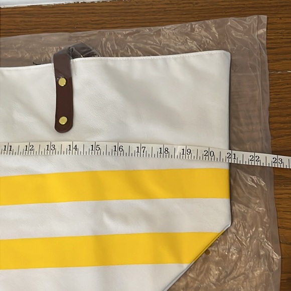 Yellow and White Tote or Garment Bag - Picture 5 of 6